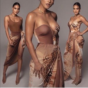 Jluxlable two piece heart maxi set!